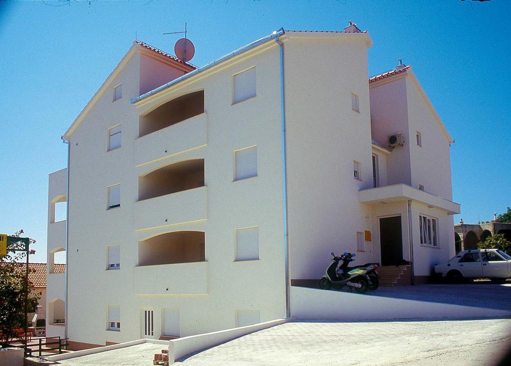 Apartment Villa Businci Trogir Buitenkant foto