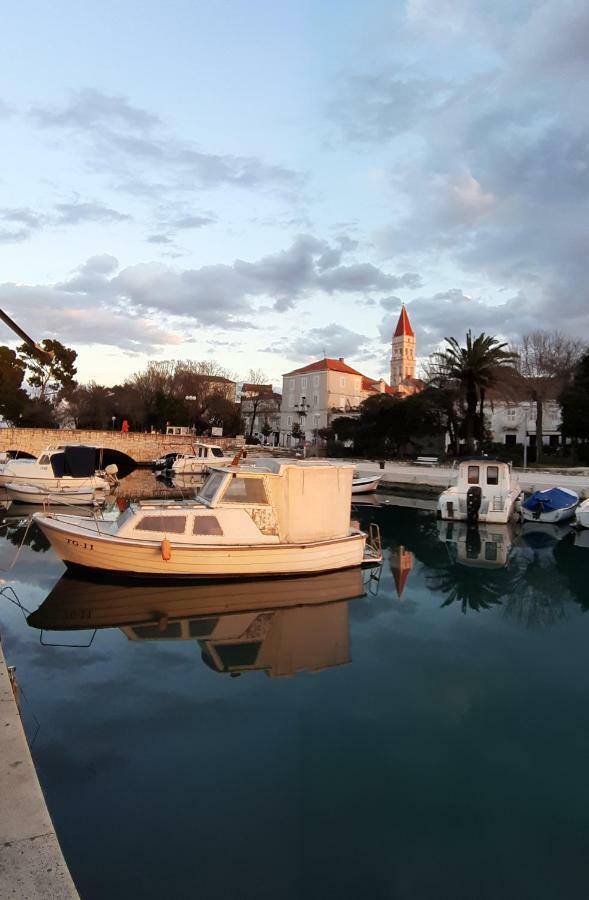 Apartment Villa Businci Trogir Buitenkant foto