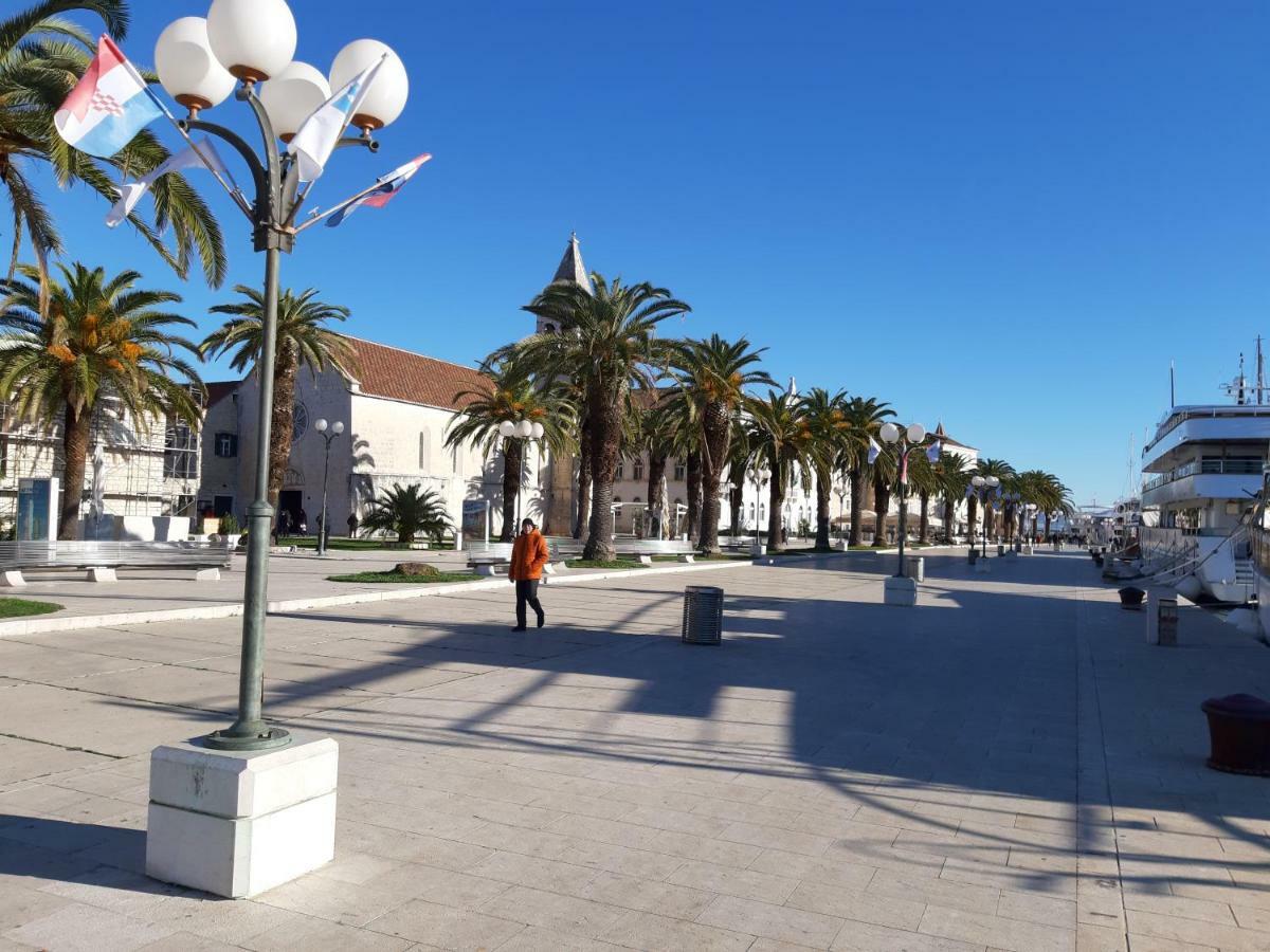 Apartment Villa Businci Trogir Buitenkant foto