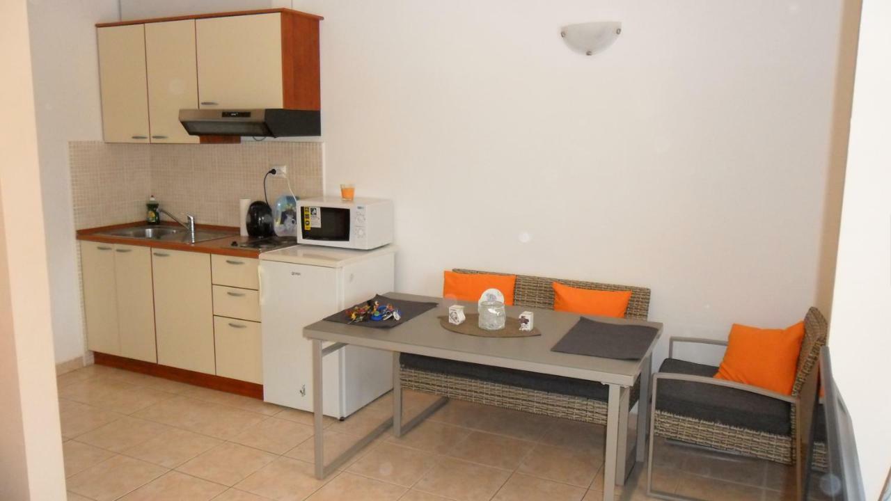 Apartment Villa Businci Trogir Buitenkant foto